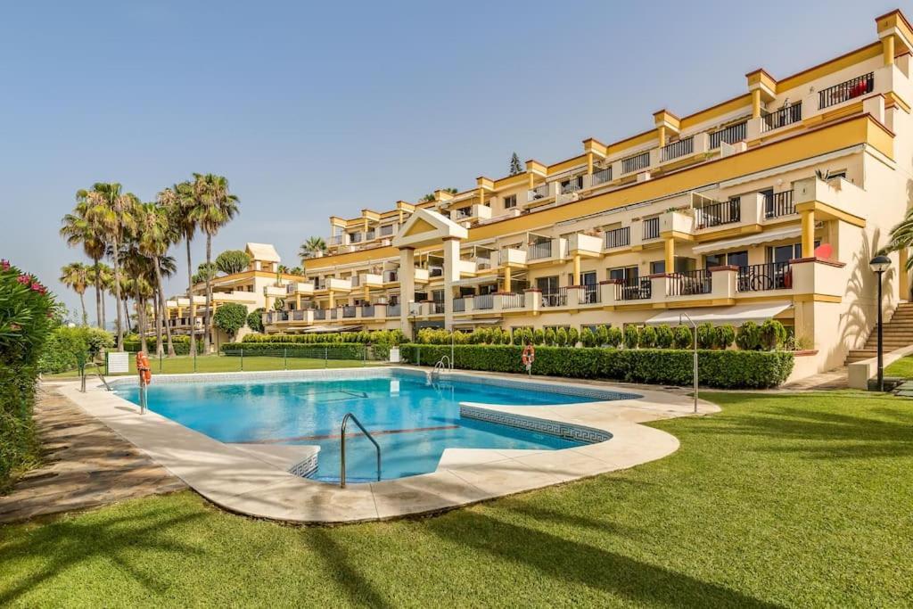 Oleholidays 1106 Romana Playa Primera Linea Playa Marbella Exterior foto